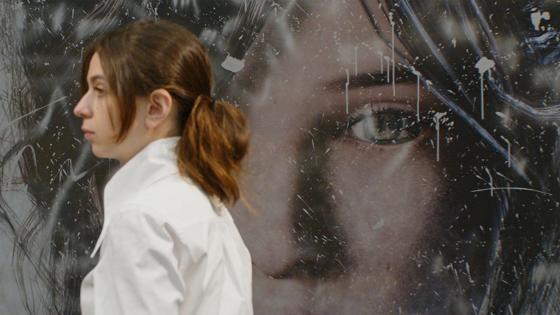 Avery Singer - Free Fall